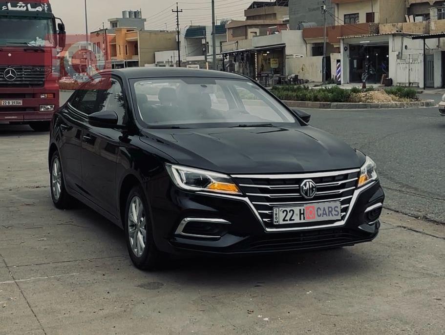 ئێم جی 5